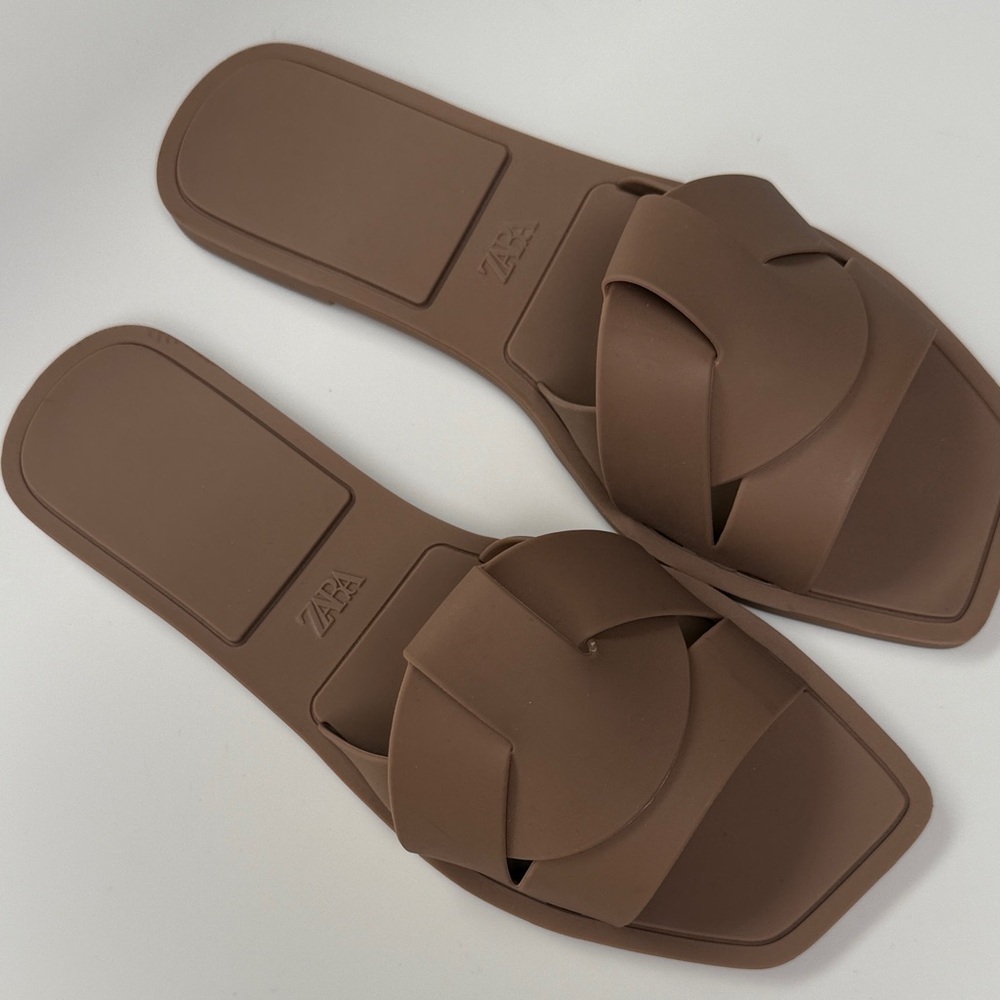 Zara Women's Brown Slide Sandals